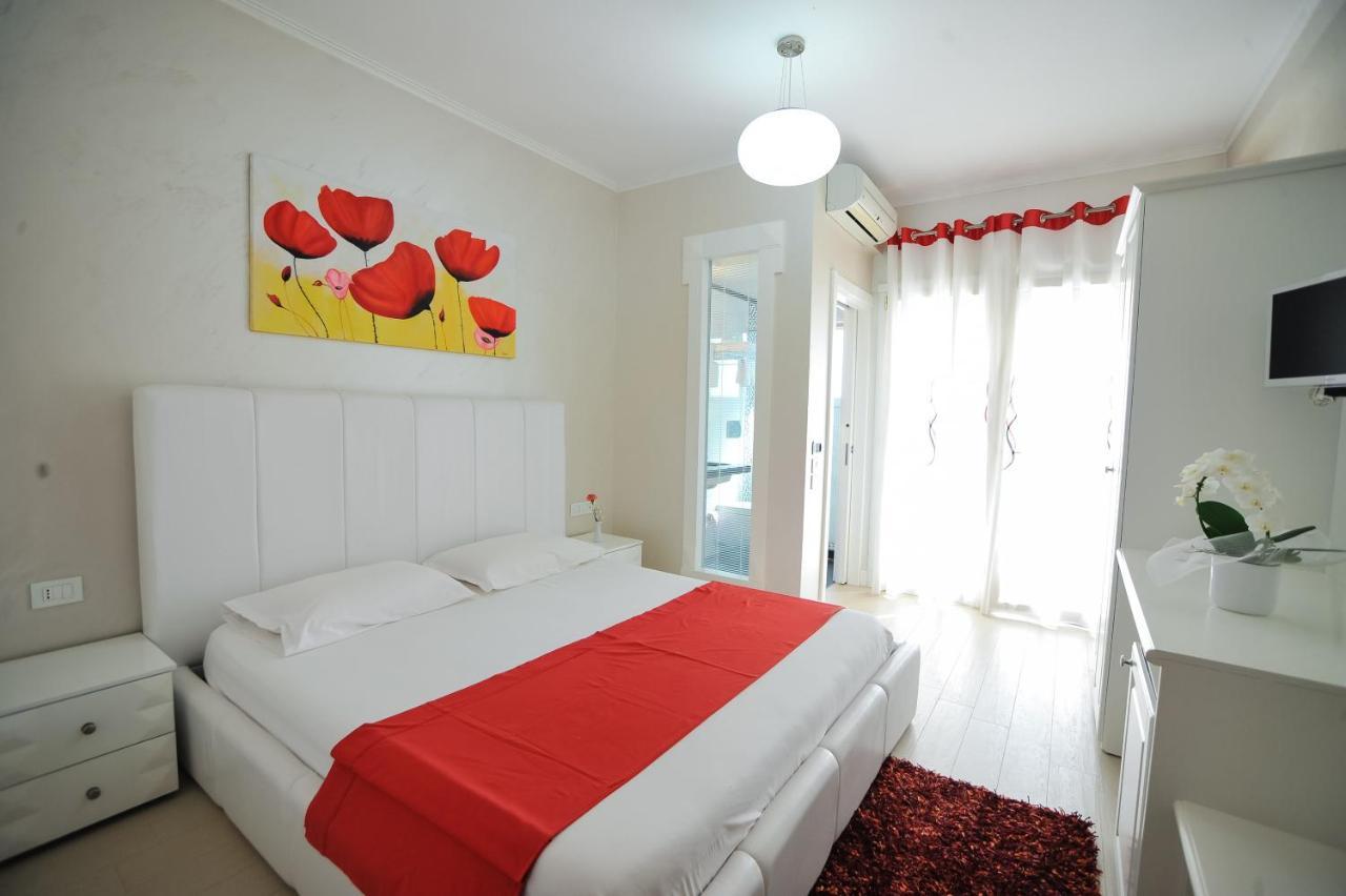 Iliria Internacional Hotel Durrës Esterno foto